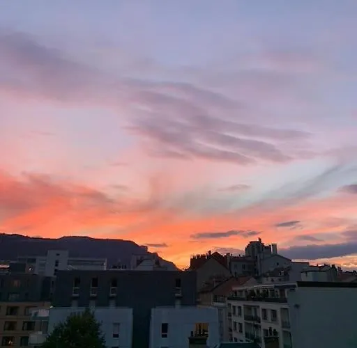 Le Championnet Parking Prive