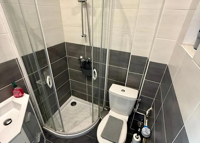 Le Championnet Parking Prive Апартаменты Гренобль